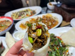 -百味地锅鸡(二店·财校分店)