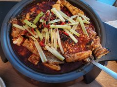 怪味烤鱼-鱼酷活鱼烤鱼(静安大融城店)