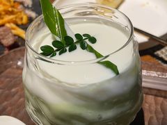 牛油果奶昔-喜洲吧·江畔老船厂·庭院餐厅(喜临院店)