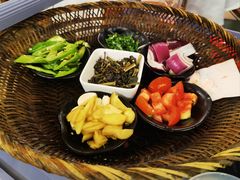 -刘姐啤酒鱼民族演艺餐厅(西街总店)