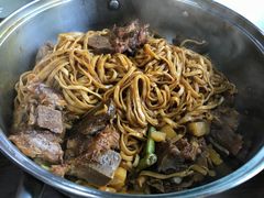 -内蒙焖面大盆骨餐馆(山大路店)