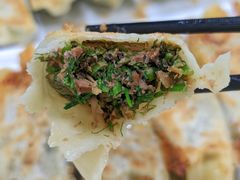 猪肉茴香锅贴小份-春水锅贴·传统鲁菜(大明湖店)