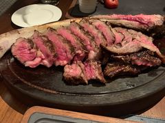 战斧牛排-恰餐厅及酒吧 CHAR Bar & Grill (北京丽都皇冠假日店)