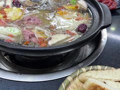 -金鼎雪山牦牛杂火锅(理县总店)