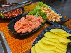 -丹东特色烤肉(学府路一部店)