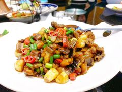 -香山湖家家宴(中山陵店)