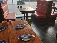 靠窗位-老保定驴肉馆(云岗路店)