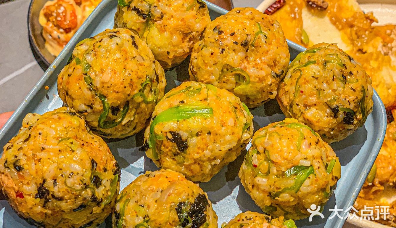 多少次来小寨就为了这一口咖喱面包鸡🔥太好吃了