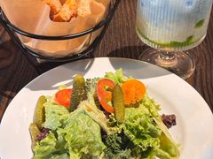 -The Cheebat 锌吧·Bistro(体育西店)