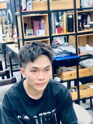 -藤野造型·专业烫染店