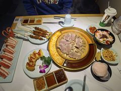 -猪啊牛呀羊啊铜盘烤肉(正大广场店)