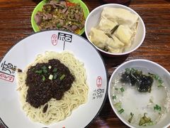 -牛吃草牛肉面(翠柏路店)