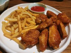 烤翅拼薯条-老宁波1381餐厅(宏泰广场店)