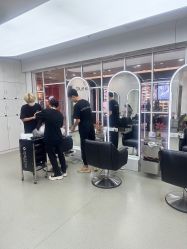 -时尚殿堂hair salon