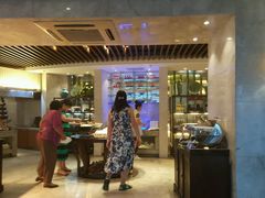 -抱海大酒店自助餐