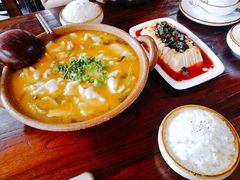 -东家小院金汤酸菜鱼(南阳路店)