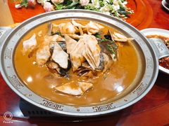 招牌鱼头泡饼-喜盈门特色烤鸭(胜利店)