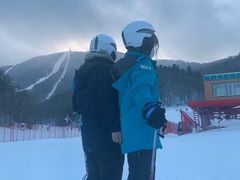 -亚布力新体委滑雪场