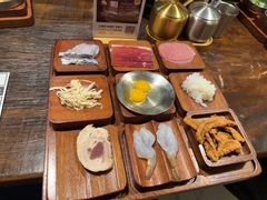 -银米·云南传统过桥米线(双廊黑金冠店)