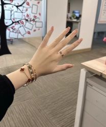 -Zbird钻石小鸟·钻戒婚戒定制高端珠宝私人定制中心