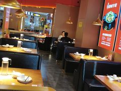 大堂-蜀香三绝·牛蛙·烤鱼·天府炒鸡(安丘泰华店)
