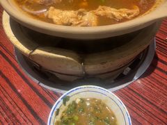 -沙胆彪炭炉牛杂煲(上海日月光广场店)