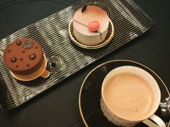 -Salon de The de Joel Robuchon(外滩18号店)