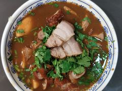 卤煮火烧-门框胡同百年卤煮(新街口店)