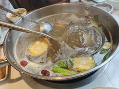 -乡土黄·鲜牛肉火锅·小龙虾(兴业街店)