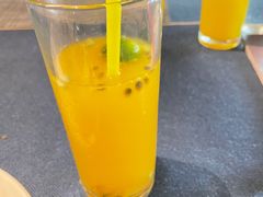 -又见马甲M8融合西餐厅(体育中心店)