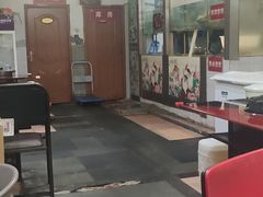 -烧哥美蛙肥肠鱼火锅·十五年社区店