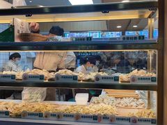 面包甜点陈列柜-袁记云饺(鼓楼店)