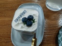 -AHAVA·Fang Baking Studio