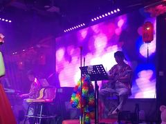 -喜鹊音乐酒馆(西街店)