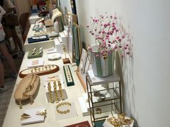 -LADY FAFA(巨鹿路陕西南路路口店)