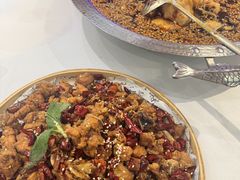 -巴特餐饮6加1音乐餐吧·新疆菜