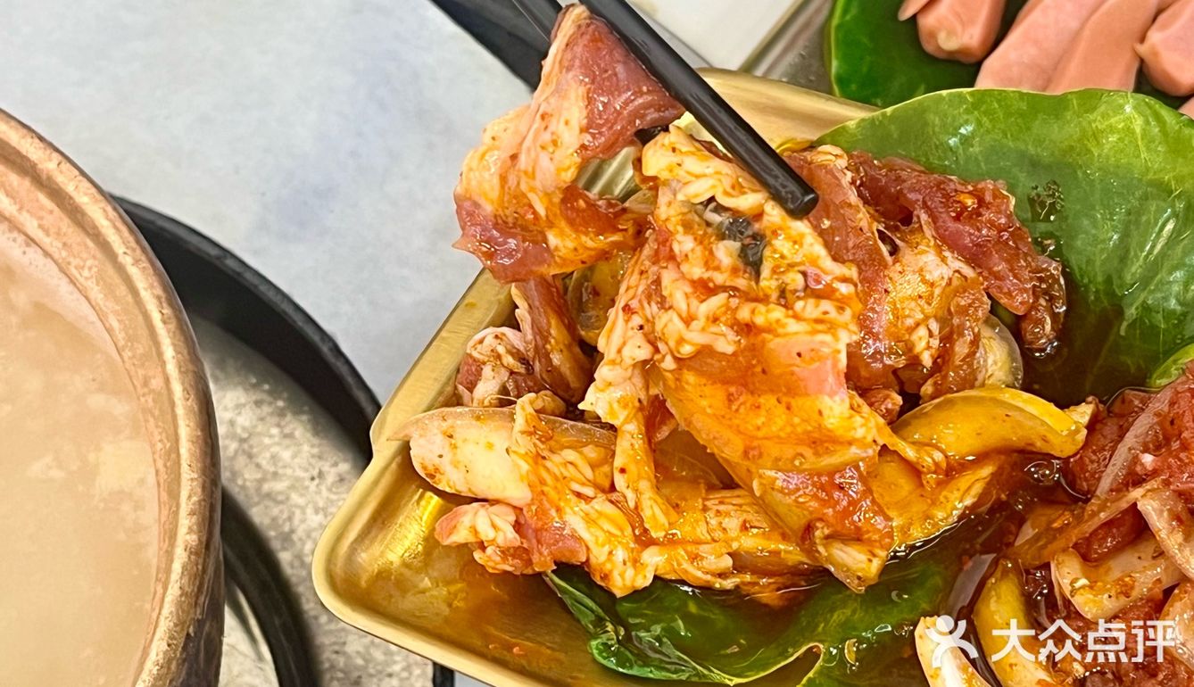 大理这家7年老店🍄 石板烧和菌锅都封神