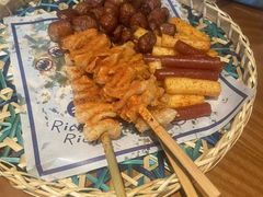 -包整·丝娃娃(一览甲秀楼风景店)