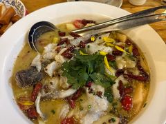 -花溪雨·森林餐厅(石基店)