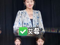 -喜剧部落脱口秀(三里屯店)