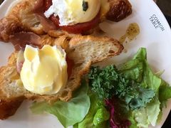 -Common Table · Brunch & Coffee