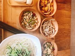-一两饭川味素食餐厅