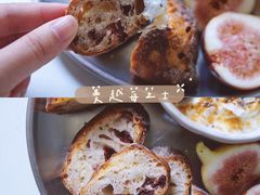 蔓越莓芝士短法-富贵面包公司(运河店)