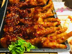 火辣鸡爪-恩你小木屋米酒店(莱山店)