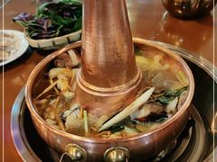 -岳记兴隆·青城腊排铜火锅(融创店)
