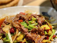 -肖四女乐山跷脚牛肉(世博源店)