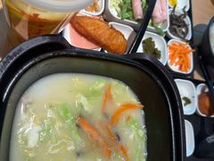 -阿香米线(中原万达店)