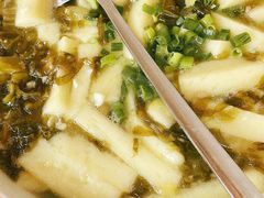 -石磨豆花家常菜·牦牛排土火锅