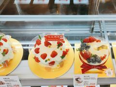 -花花卷卷·鲜食蛋糕(静安久光百货店)