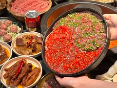 -晓宇重庆火锅(西安荟聚店)